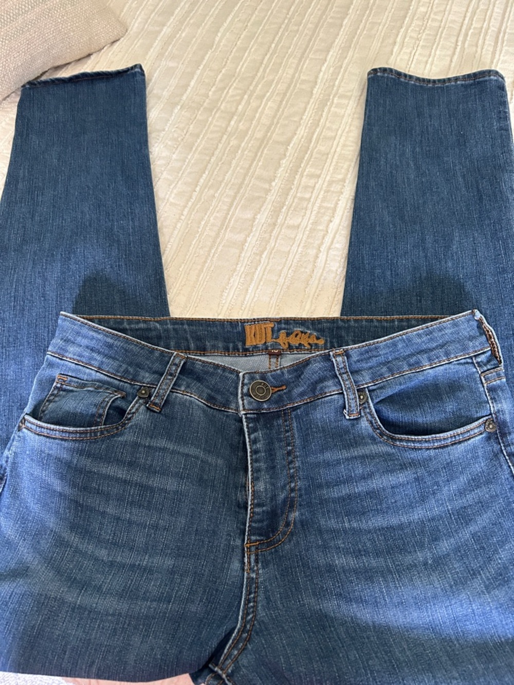 Kut from the Kloth Straigt Leg Jean